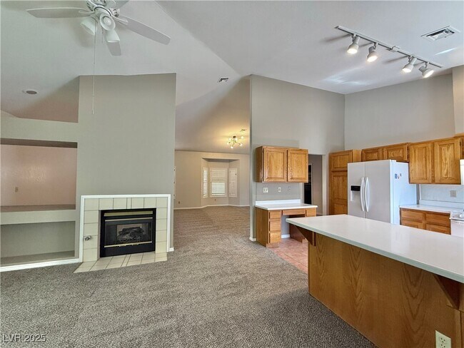 Building Photo - 735 Sea Pines Ln
