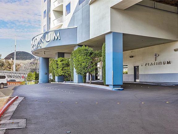 Building Photo - 211 E Flamingo Rd