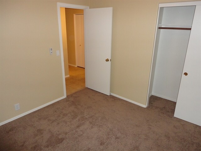 Building Photo - 10657 E Enid Ave