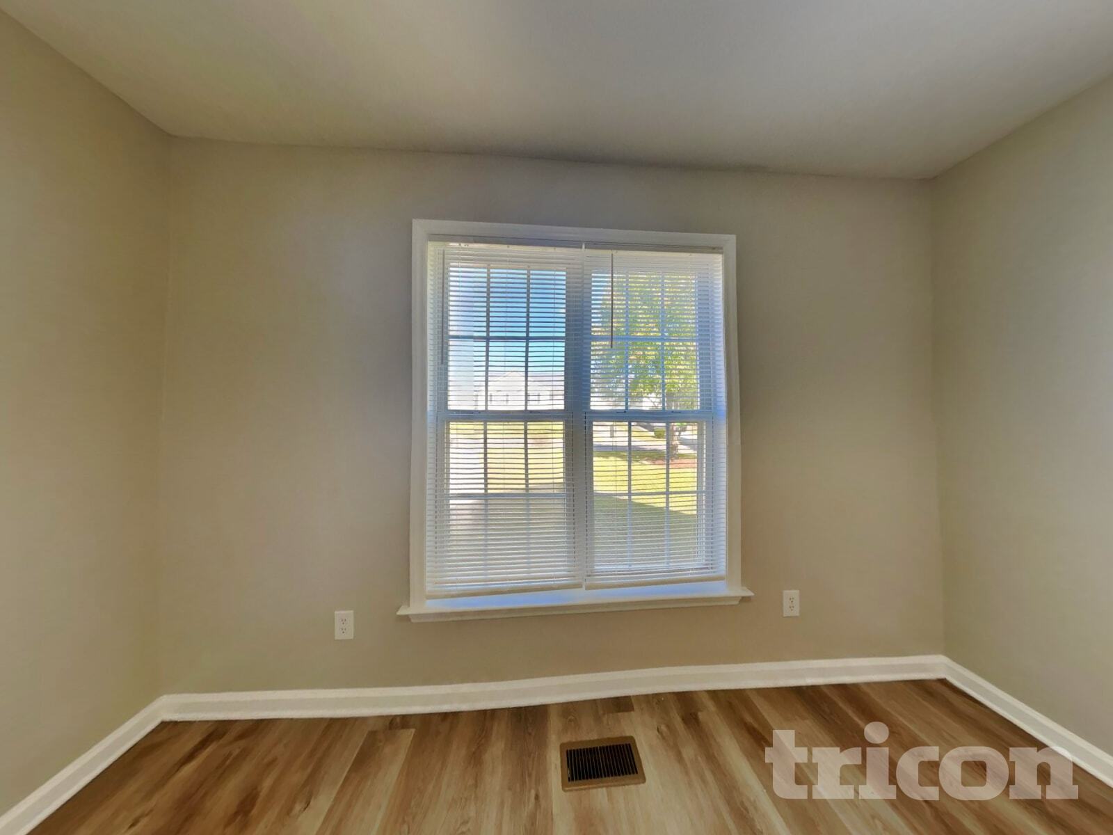 Building Photo - 112 Glengariff Ln