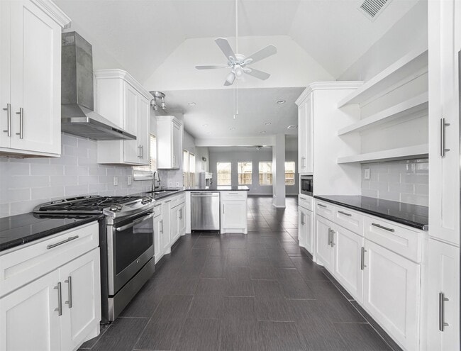 Building Photo - 13515 Ryanwood Dr