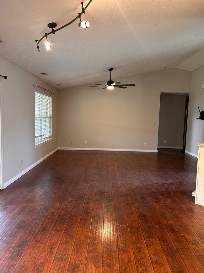 Building Photo - 308 Swordfish Dr