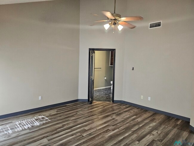 Building Photo - 3705 Ben Crenshaw Cir