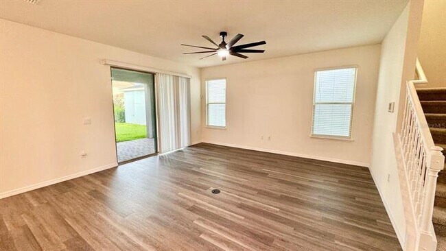 Building Photo - 11170 Hollow Bay dr