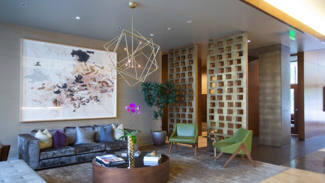 Building Photo - 225 S Grand Ave