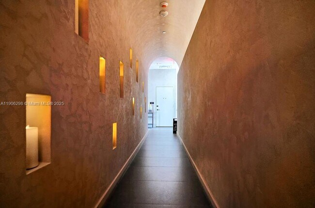 Building Photo - 159 NE 6th St