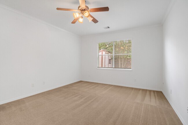 Building Photo - 3611 Rocky Ledge Ln