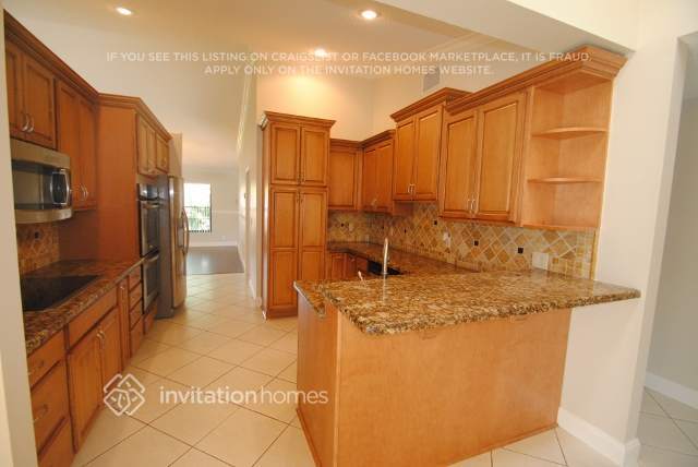 Building Photo - 4411 NW 73rd Way