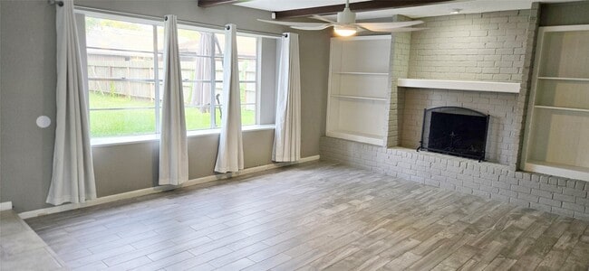 Building Photo - 22318 Greenbrook Dr