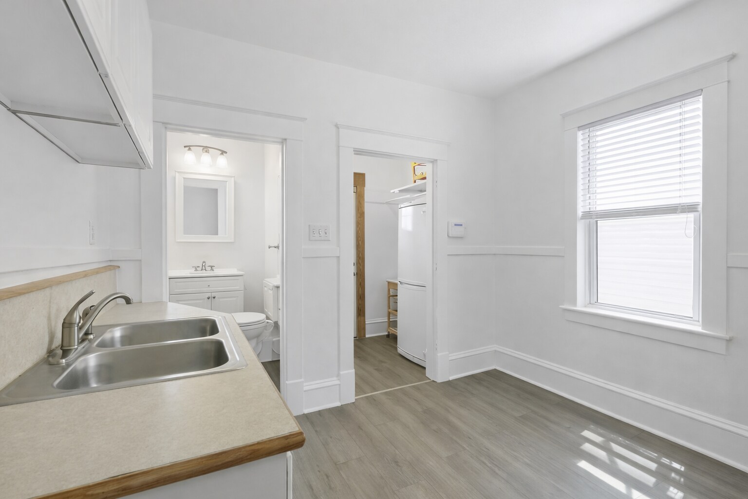 Building Photo - 346 Cleveland Ave N