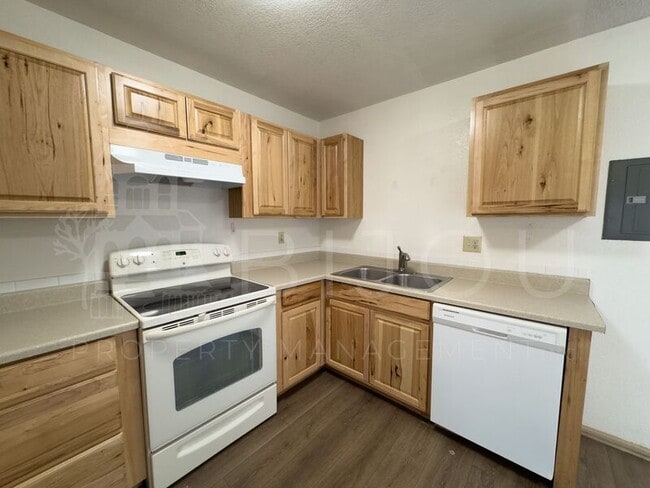 Building Photo - 2146 Baltimore Cir