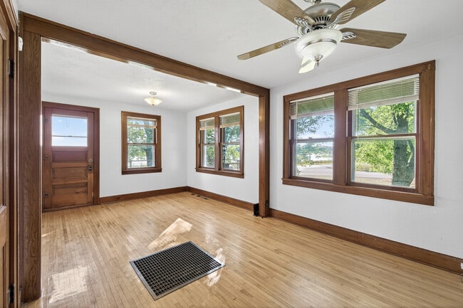 Building Photo - 43965 Deerwood Trail