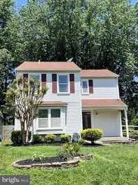 Building Photo - 6428 Tamarack Cir