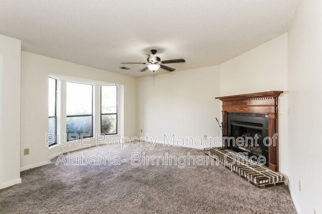 Building Photo - 2258 Cheshire Dr