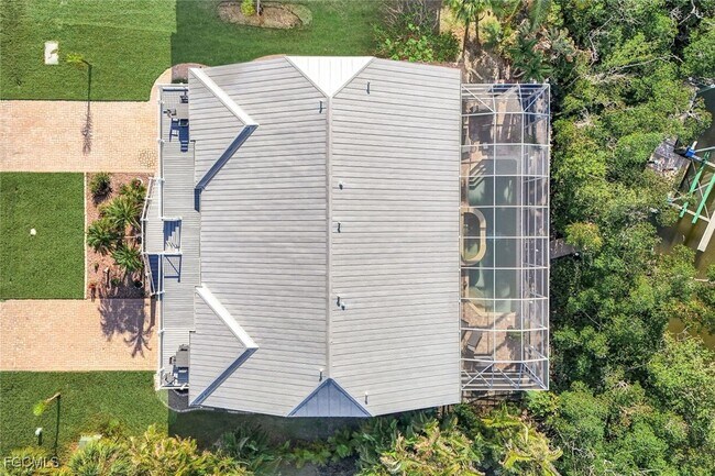 Building Photo - 21580 Indian Bayou Dr