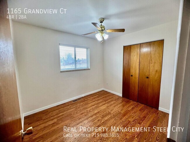 Building Photo - 1165 Grandview Ct