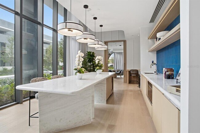 Building Photo - 3015 S Ysabella Ave