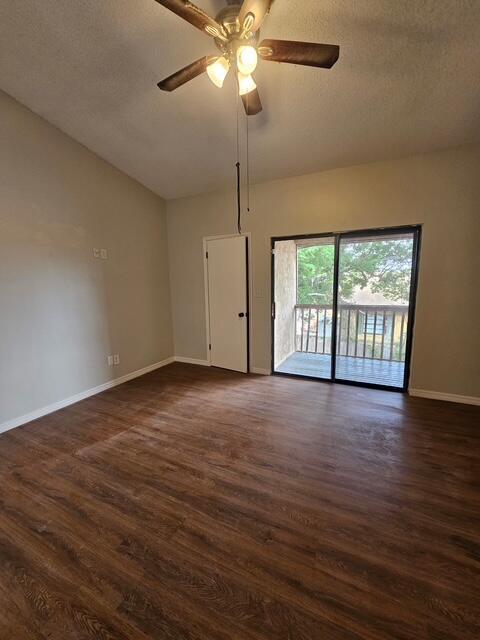Building Photo - 1834 Foxhall Cir