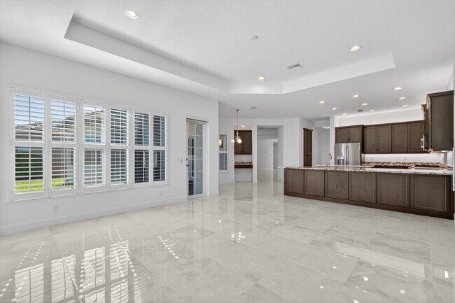 Building Photo - 11965 SW Sandy Bay Cir