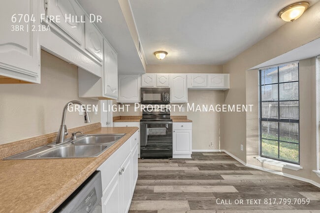 Building Photo - 6704 Fire Hill Dr