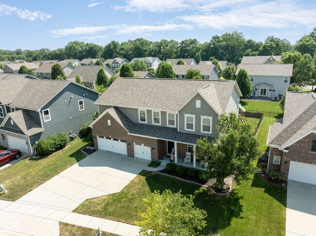Building Photo - 6192 Bayard Dr