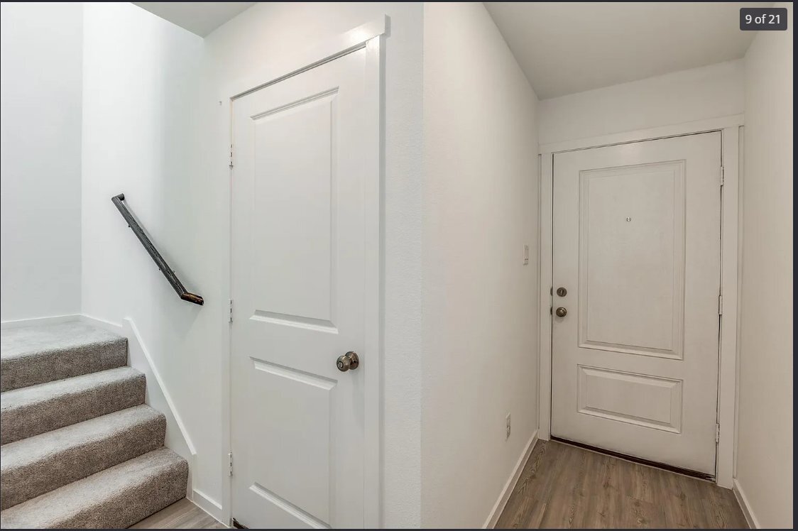 Building Photo - 6310 Sandpiper Ln