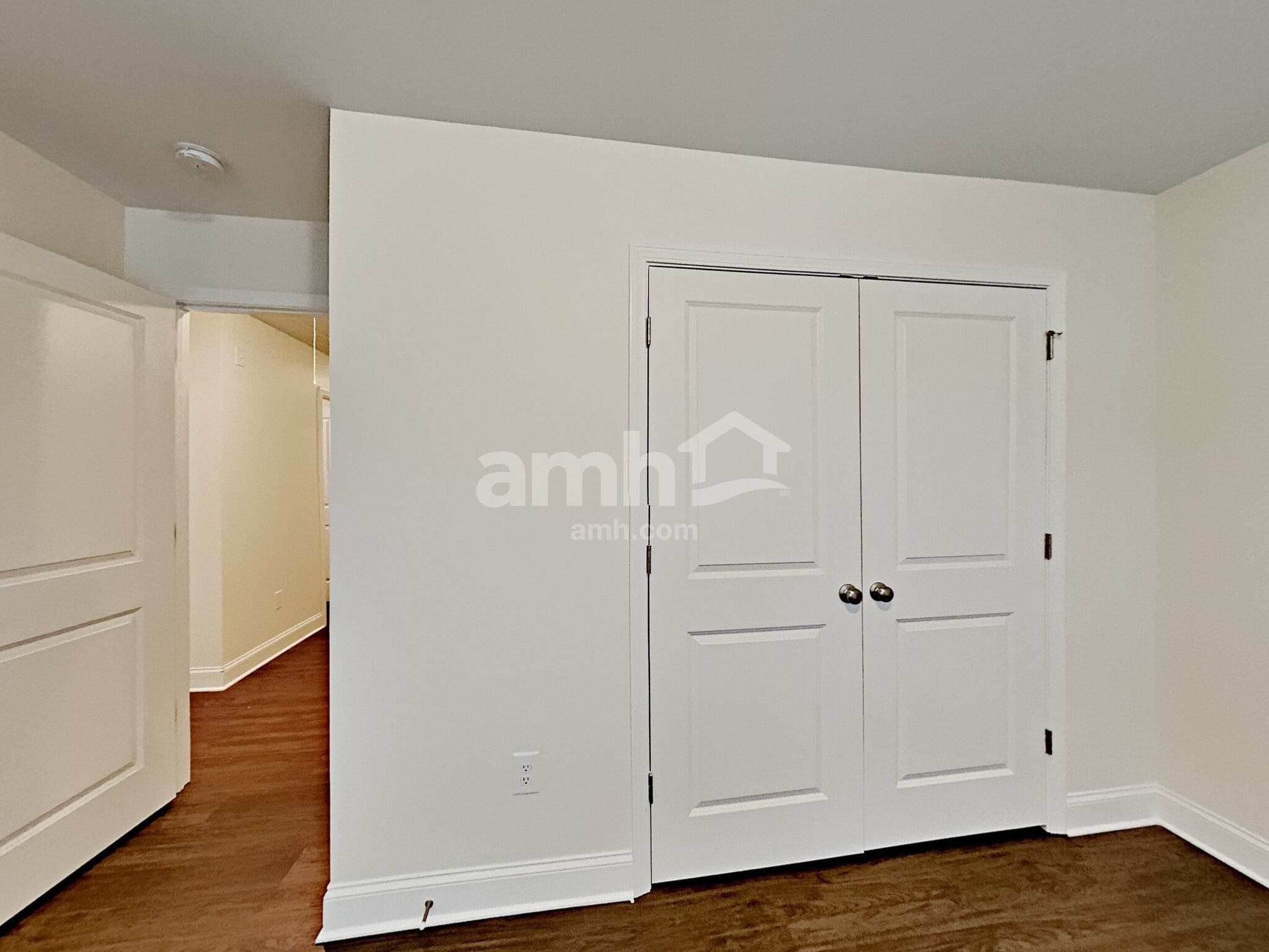 Building Photo - 692 Woodall Rd