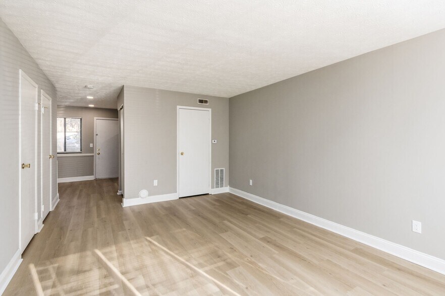 Building Photo - 3115 Francinelane Dr