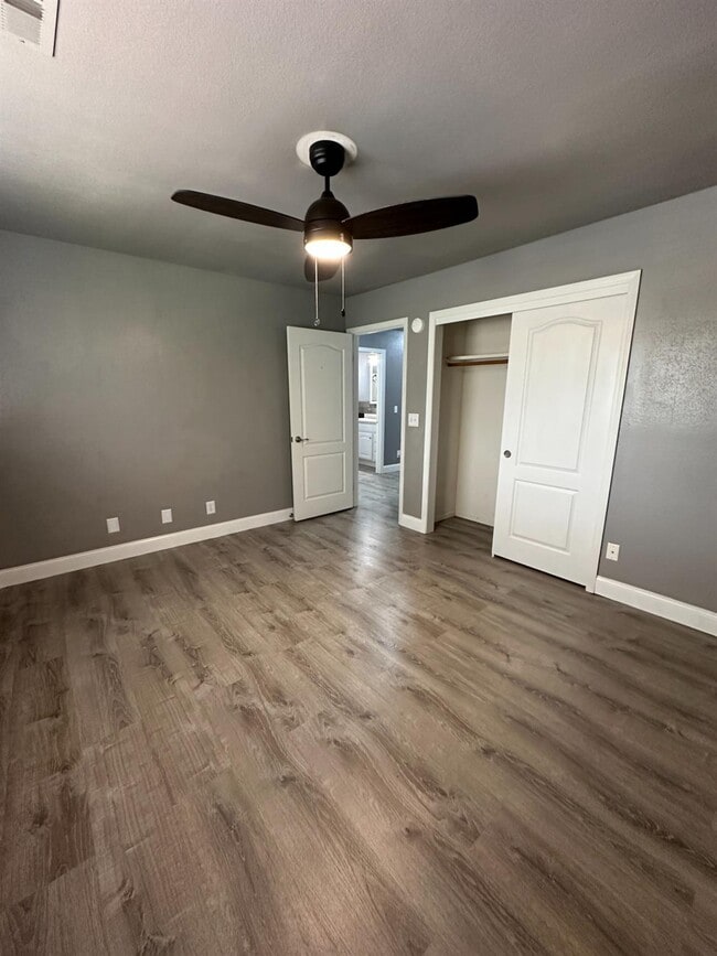 Building Photo - 3040 Boulder Ave