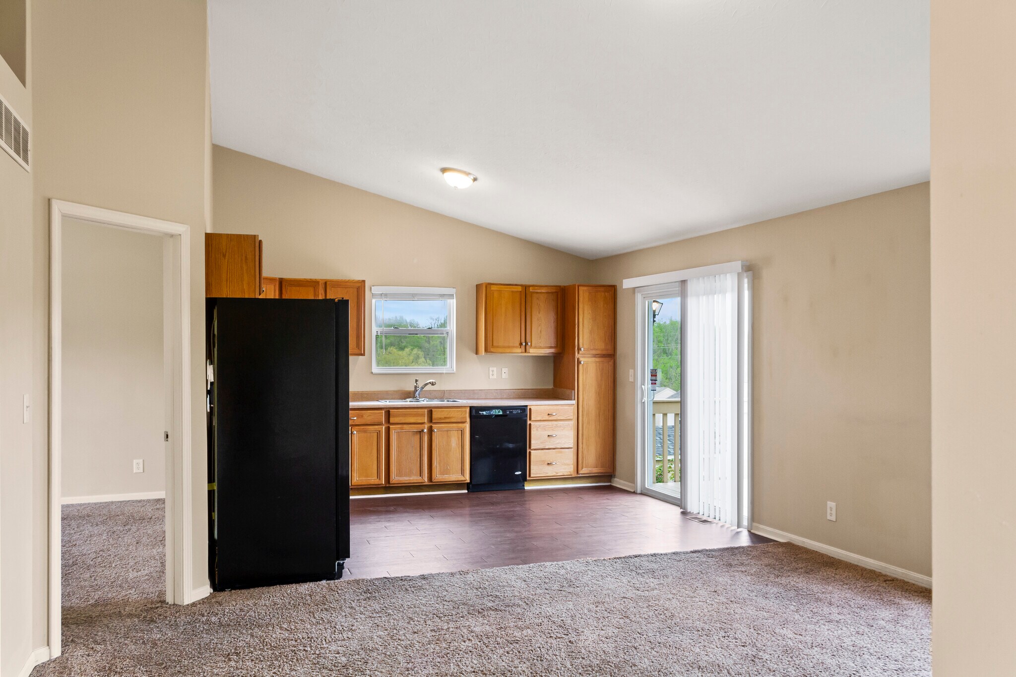 Building Photo - 1601 Raintree Ct