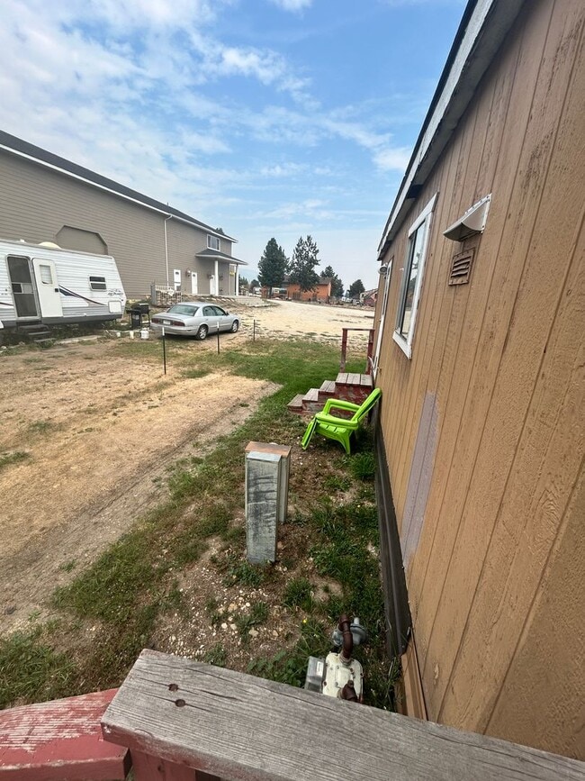 Building Photo - 3 bed 2 bath Home in Hamilton