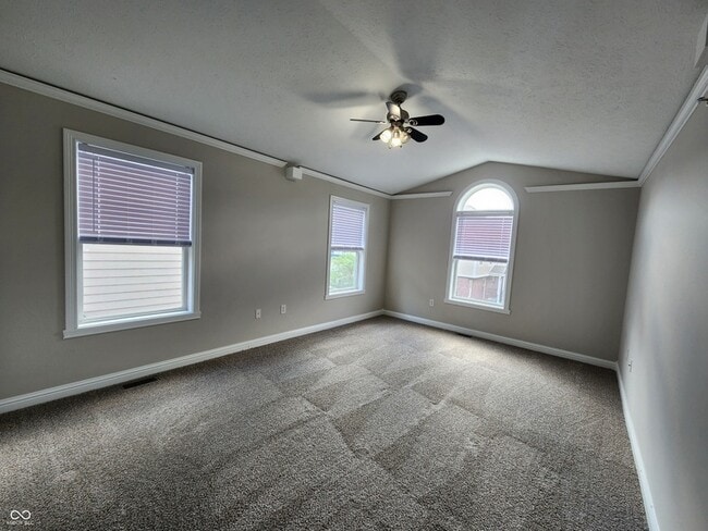 Building Photo - 1479 Autumn Oak St