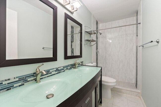 Building Photo - Beautiful 3 bedroom, 2 bathroom home in Windsor Park Hills!!!