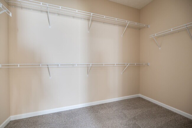 Building Photo - 2652 Harrison Ln