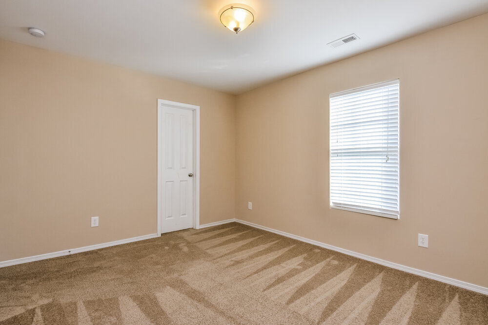 Building Photo - 3121 Varcroft Rd