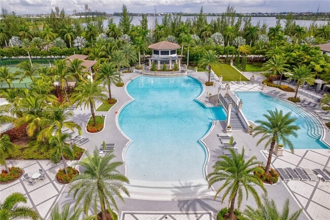 Building Photo - 8825 NW 100th Pl