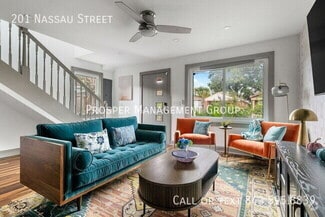 Building Photo - 201 Nassau St