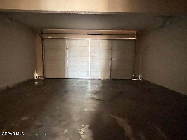 Building Photo - 3329 Red Sails Dr