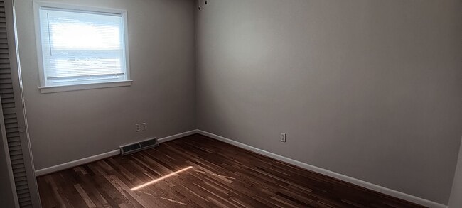 Building Photo - Christiansburg, 3 BR / 2.5 BA, Available Now