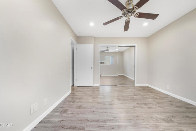 Building Photo - 590 N Los Robles Ave