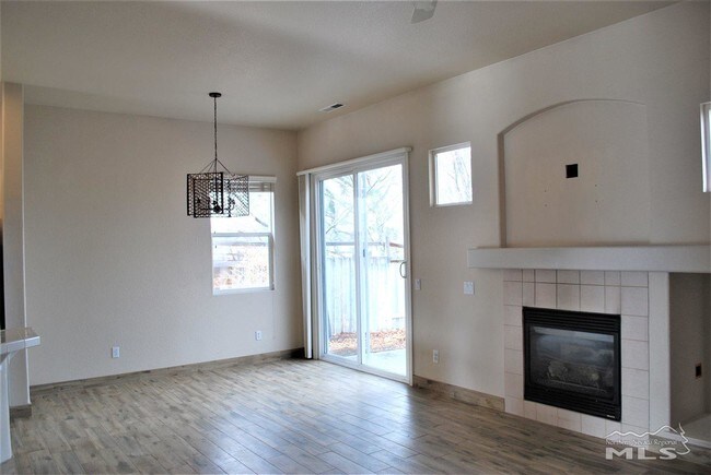 Building Photo - 2720 Arrow Smith Dr