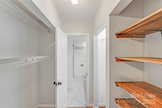 Building Photo - 5670 Prescott Ct