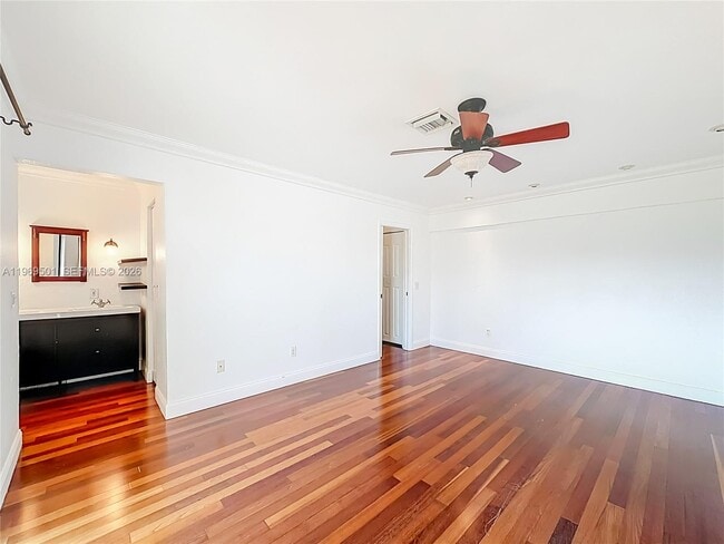 Building Photo - 2133 N 14th Ave