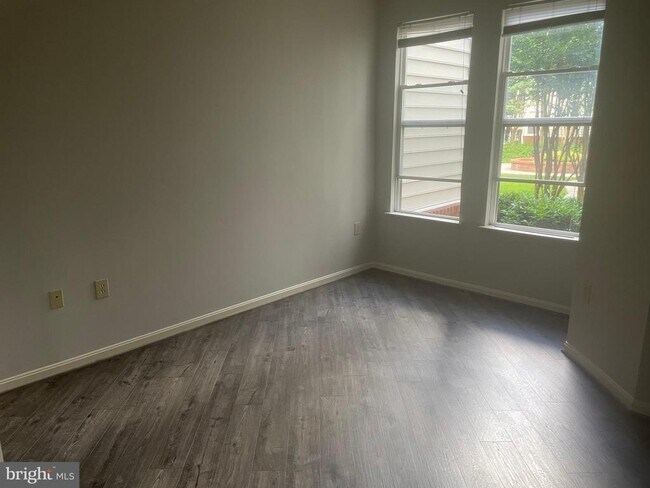 Building Photo - 2665 Prosperity Ave