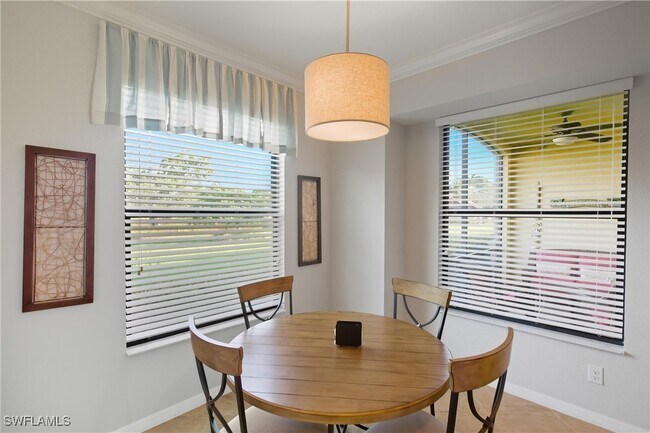 Building Photo - 9844 Venezia Cir