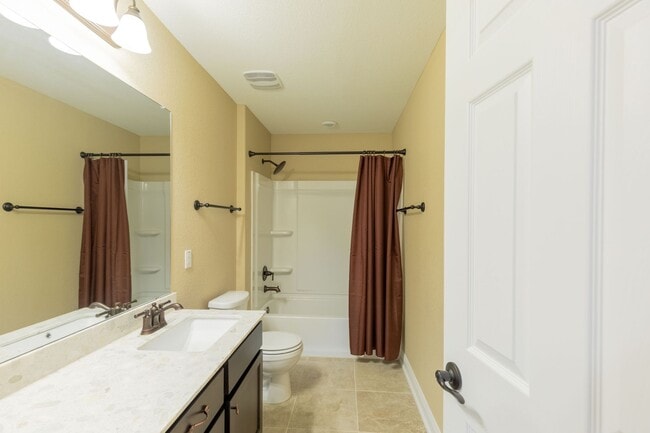 Building Photo - Beautiful 4BR / 2.5BA Home – Walk-In Closet, Covered Deck & Laundry Room