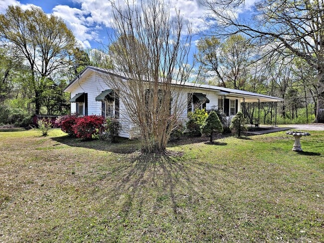 Building Photo - 3BR House - Courtland