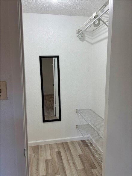 Building Photo - 12480 Abrams Rd