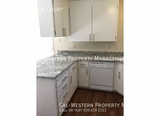 Building Photo - 1317 Coniston Ct