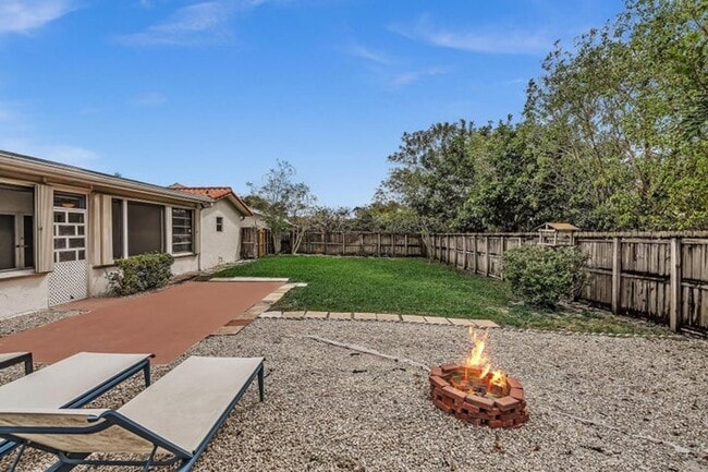 Building Photo - 6144 Royal Lytham Dr